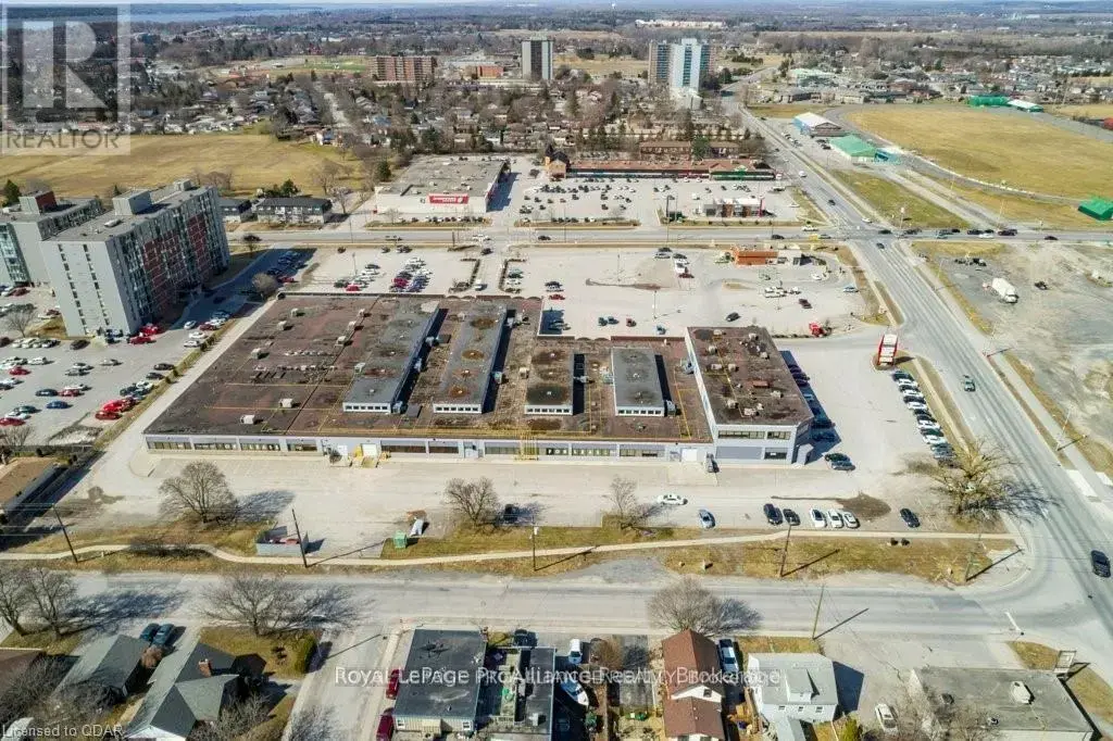 2 - 161 Bridge Street W, Belleville (Belleville Ward)